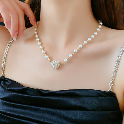 Magnetic Pearl Heart Necklace